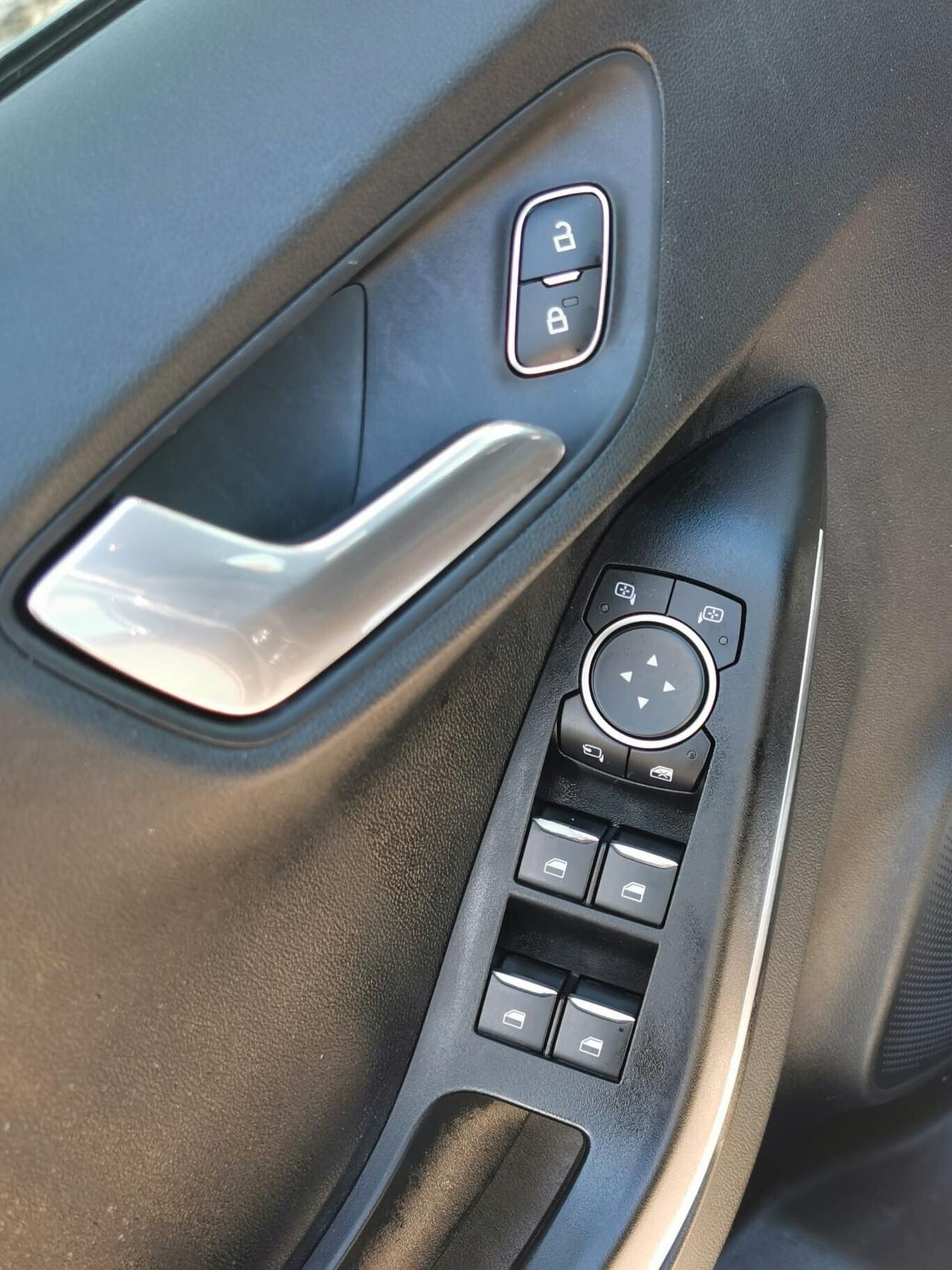 Ford Puma 1.0 EcoBoost Hybrid 125 CV S&S Titanium