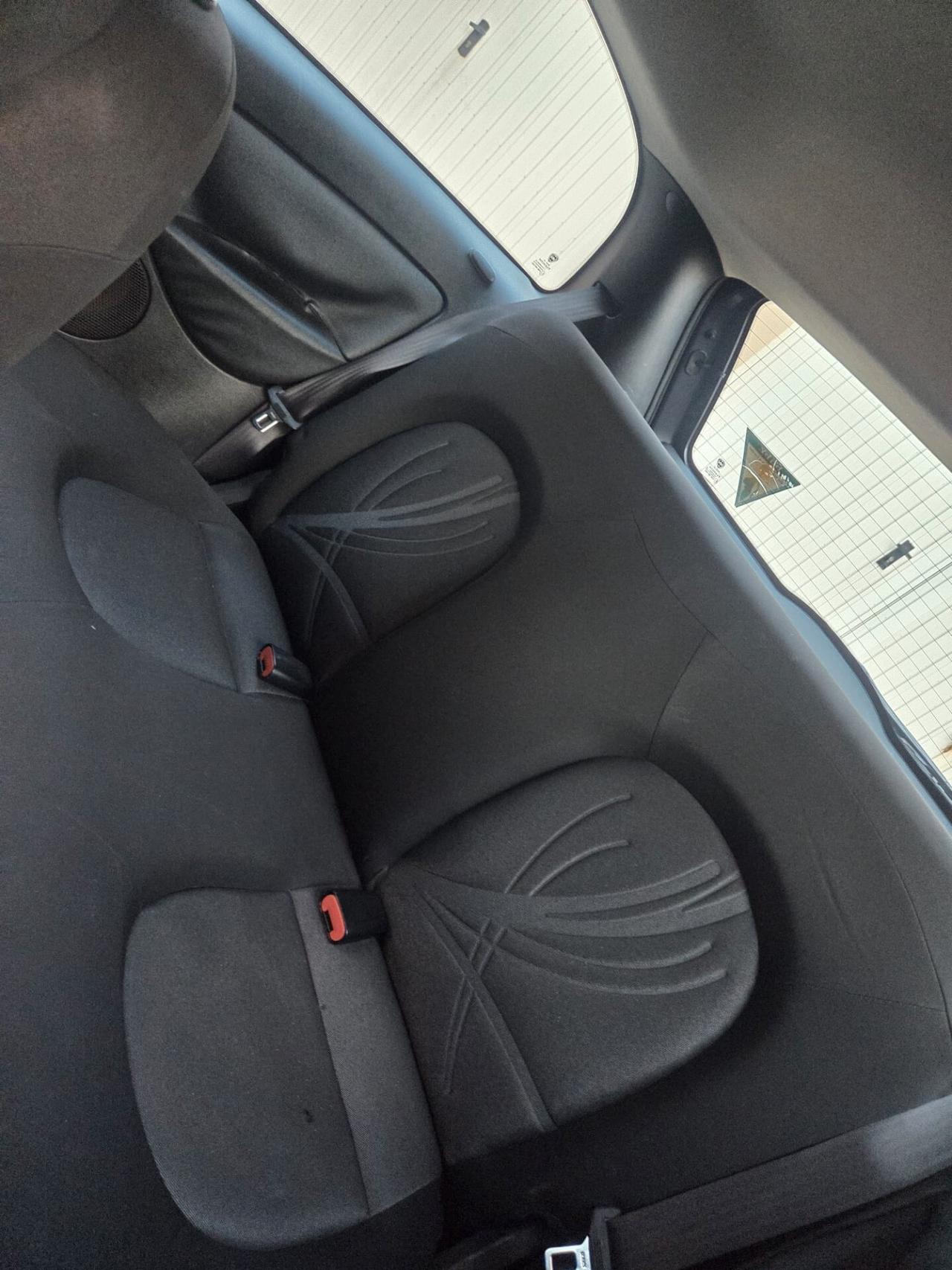 Lancia Ypsilon 1.2 69 CV Platino