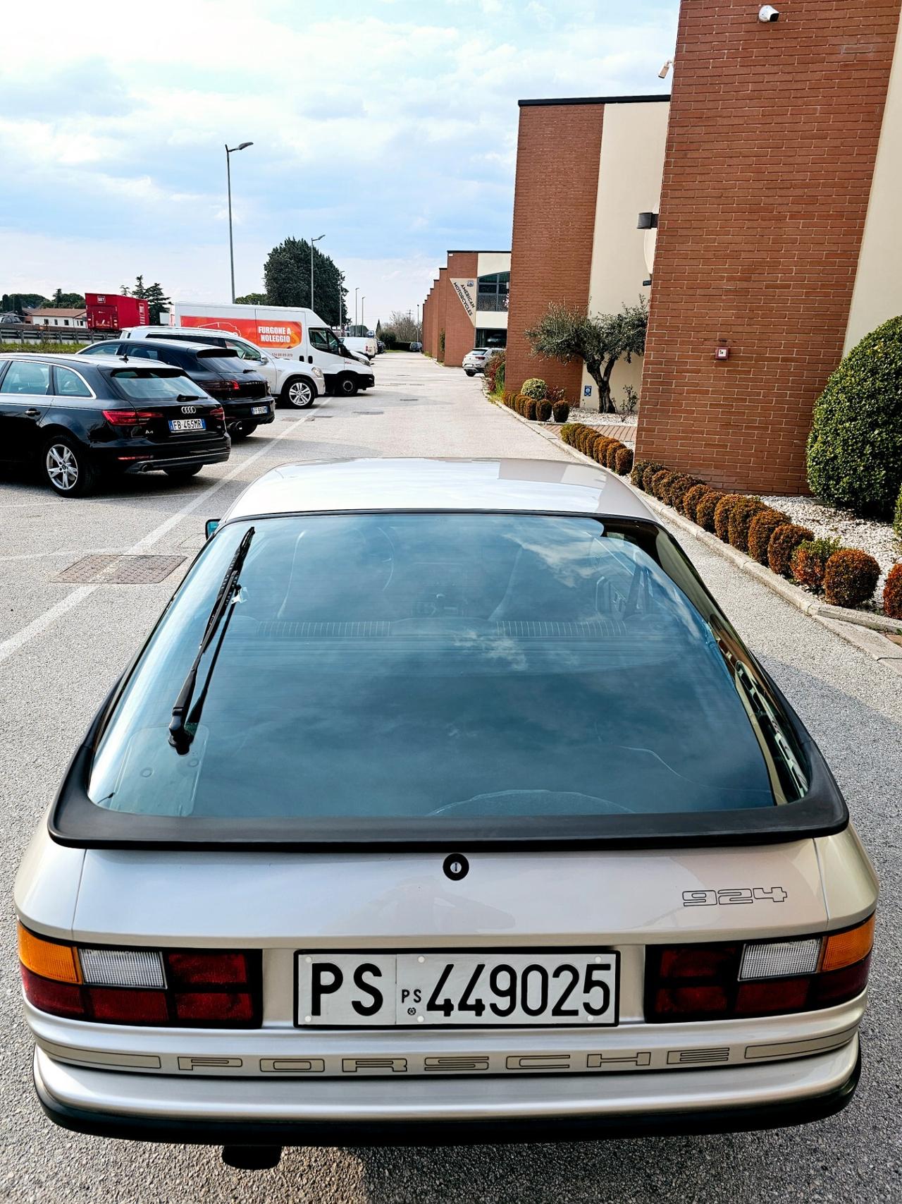 Porsche 924 2.0 Asi restauro Totale