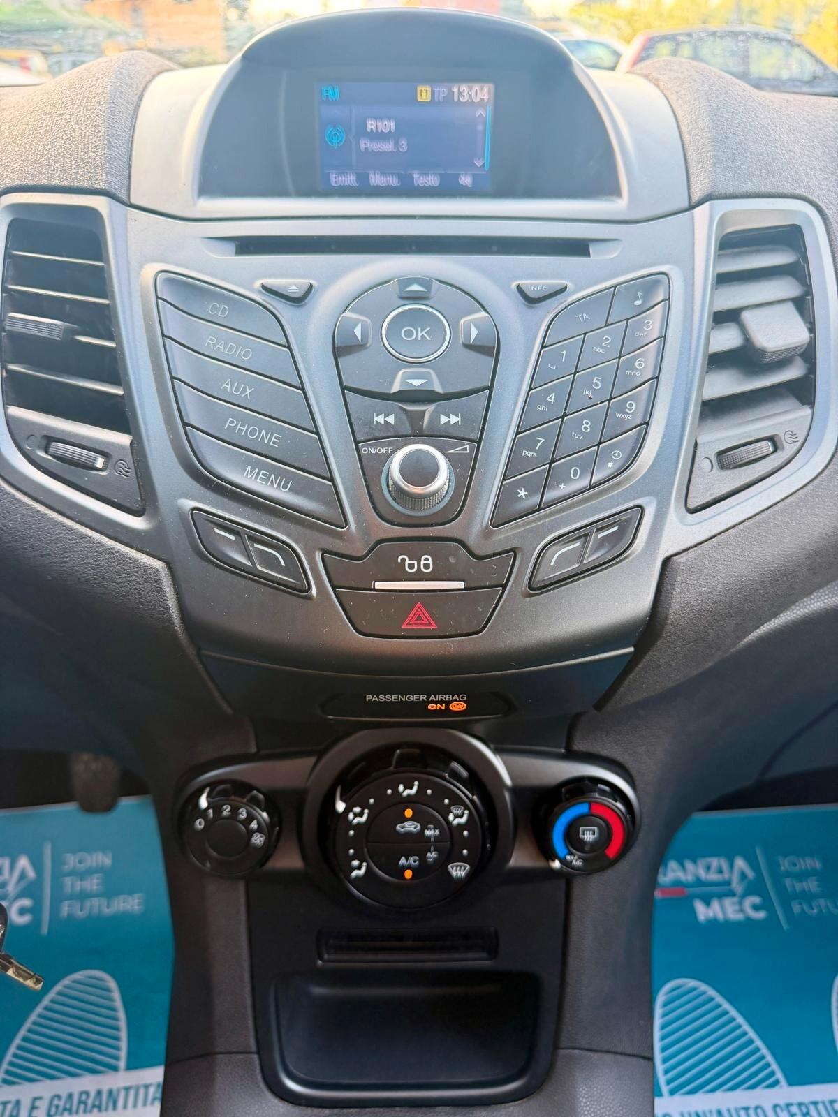 Ford Fiesta 1.2 60CV 5 porte Titanium - ok neopatentato