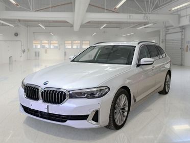 BMW 520 xDrive Luxury Auto MH48V Touring
