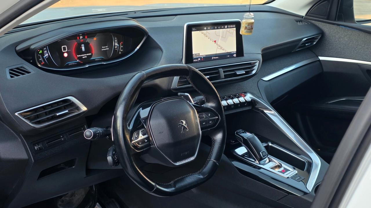 Peugeot 3008 BlueHDi 120 S&S Allure