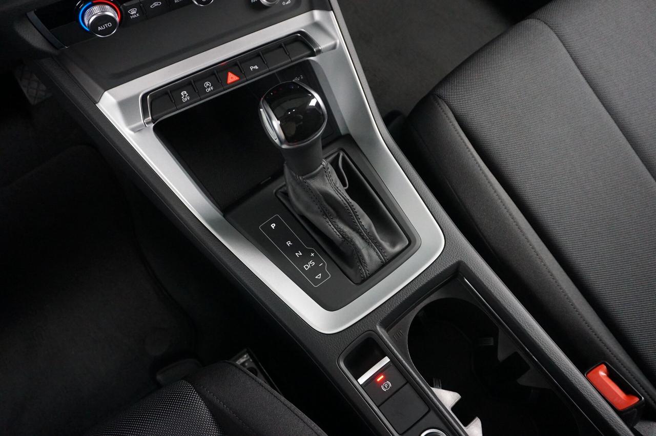 Audi Q3 35 TDI S tronic Business Advanced