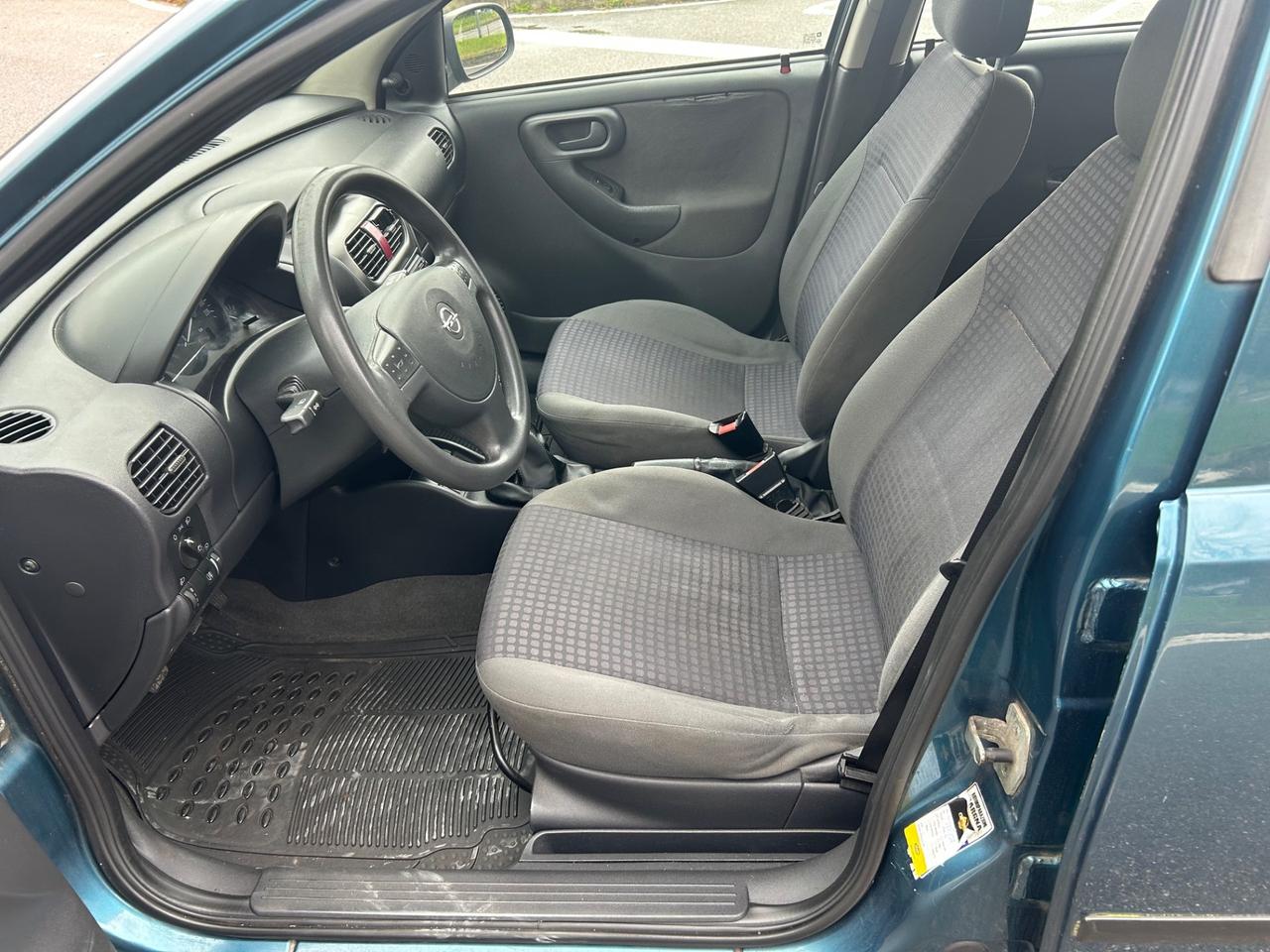 Opel Corsa 1.0i 12V cat 5 porte *Neo patentati *