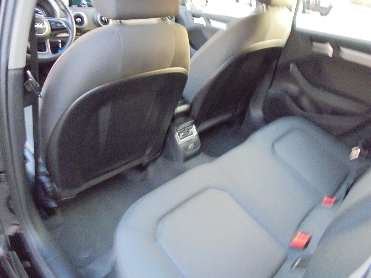 Audi A3 SPB 30 TDI Business