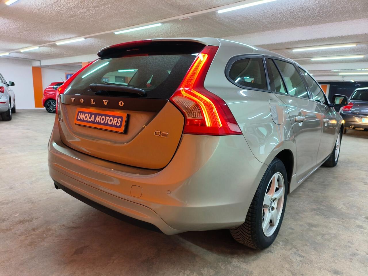 Volvo V60 D2 1.6 Diesel da 115 CV Kinetic - 2015