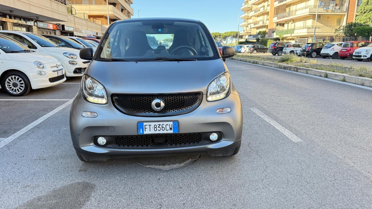 Smart ForTwo 90 0.9 Turbo twinamic Passion LED PDC PANORAMA CERCHI 16