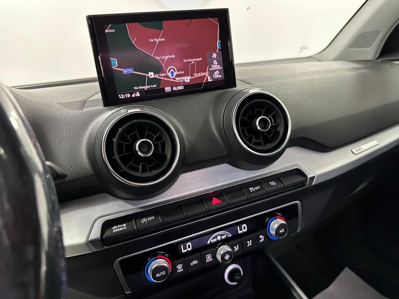 Audi Q2 35 TFSI S tronic Business-LED-NAVI-GARANTITA-2019