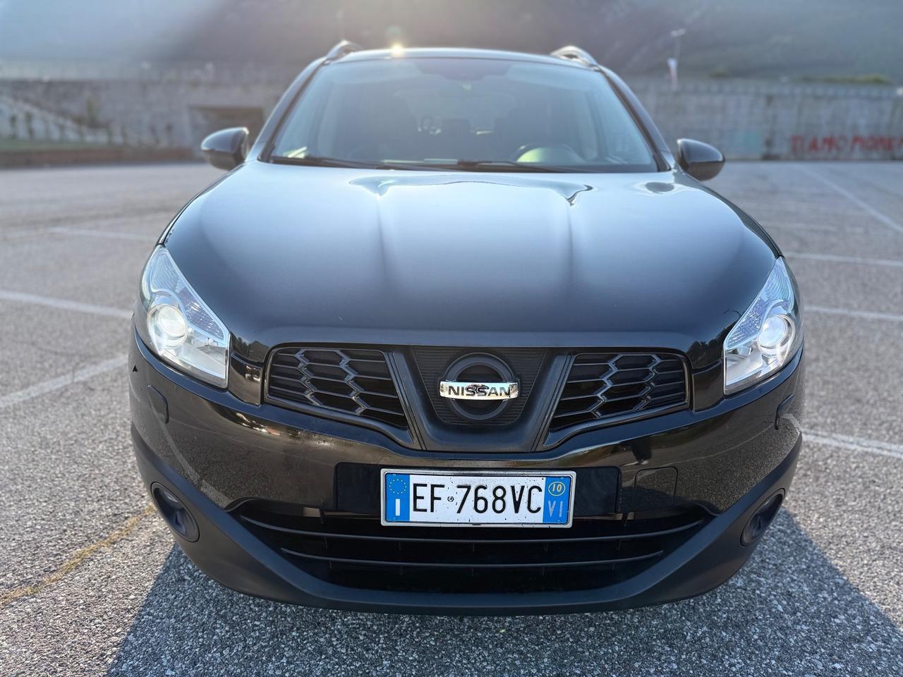 Nissan Qashqai Qashqai+2 2.0 dCi DPF n-tec