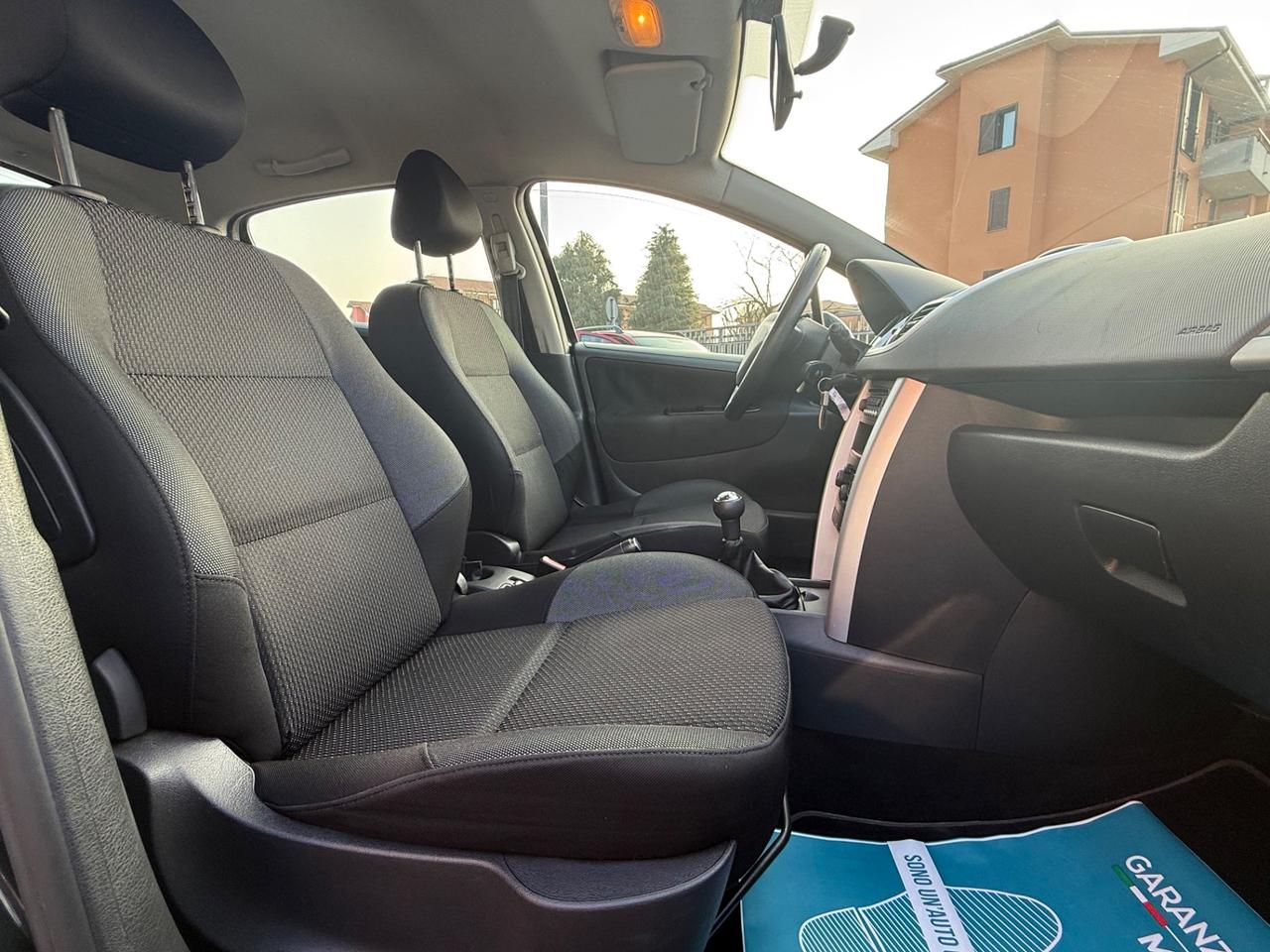 Peugeot 207 Plus 1.4 8V 75CV 5p. ECO GPL