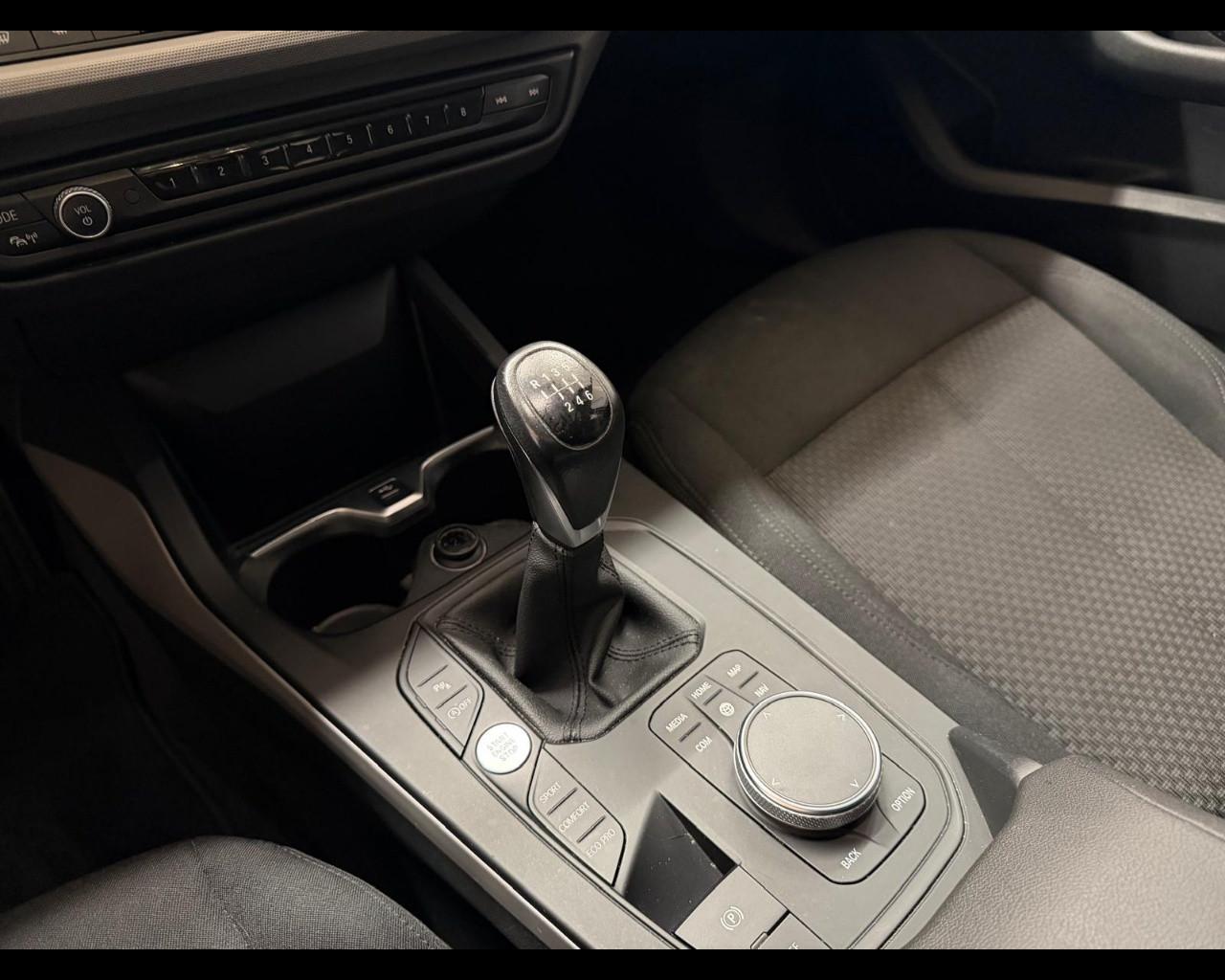 BMW Serie 1 (F40) - 116d 5p. Business Advantage