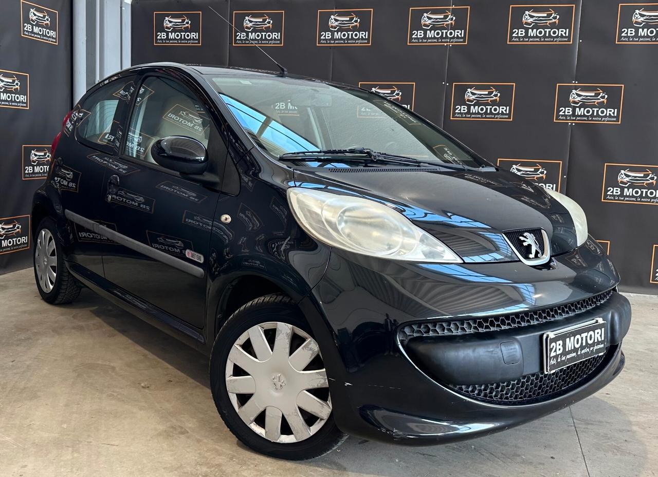 Peugeot 107 1.0 68CV 5p. Sweet Years