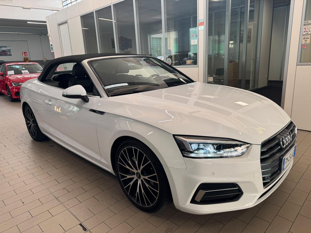 Audi A5 Cabrio 2.0 TDI 190 CV S tronic Design PREZZO REALE!!
