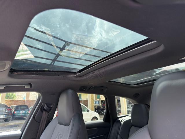 AUDI RS6 Avant 4.0 TFSI V8 quattro tiptronic