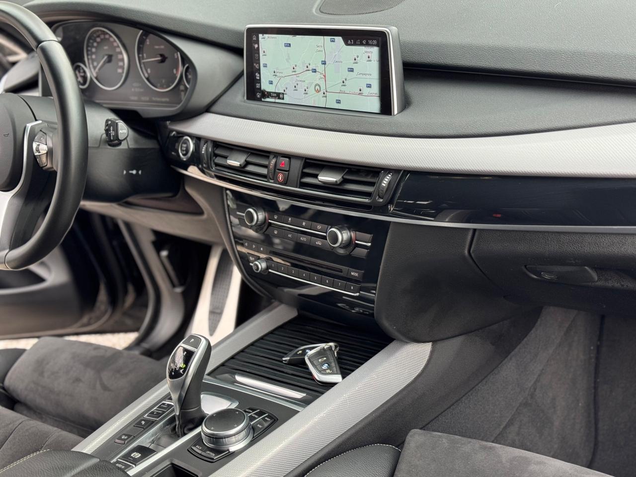 Bmw X5 xDrive30d 249CV M-sport !