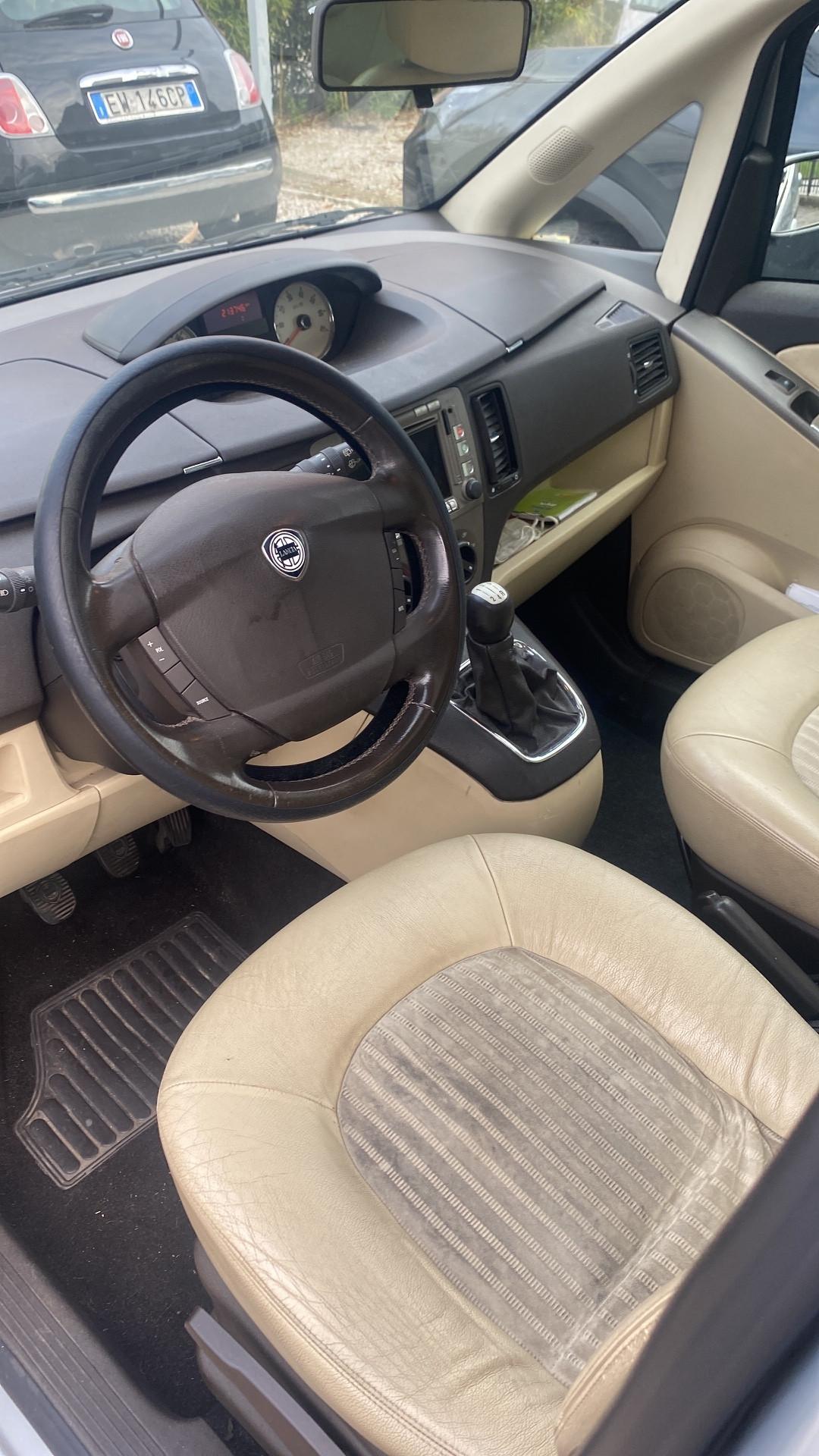 Lancia MUSA 1.9 Multijet Platino