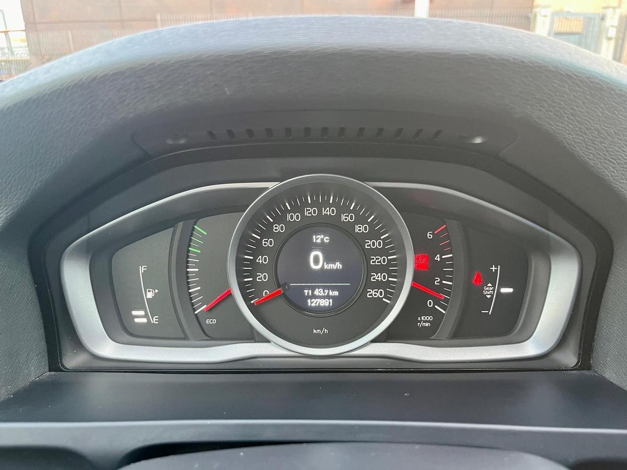 Volvo V60 2.0d 120cv 2016 127.000km euro6 perfetta