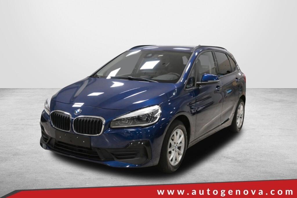BMW 216D ACTIVE TOURER 116CV STEPTRONIC BUSINESS ADVANTAGE ( FARI LED - PELLE - NAVI - PARK ASSISTANT - TELECAMERA POST. )