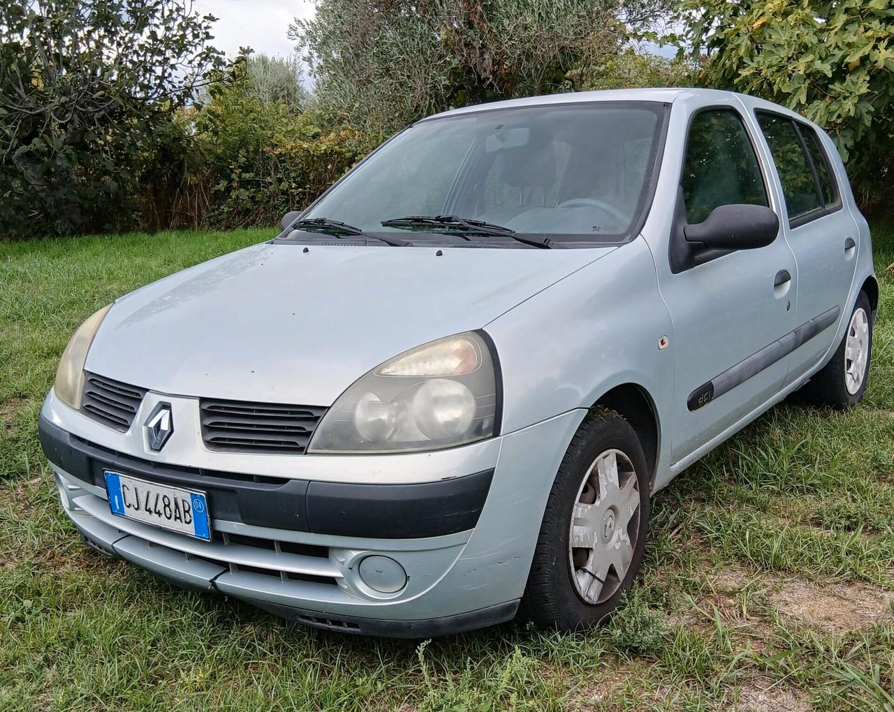 Renault Clio 1.5 diesel 65 cv