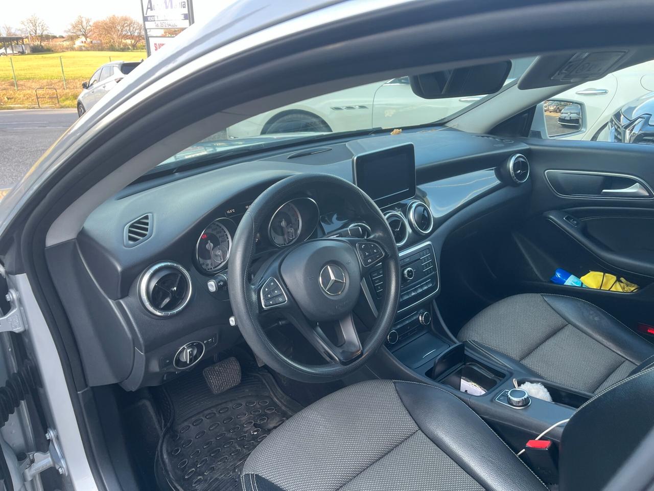 Mercedes-benz CLA 180 d S.W. Automatic Sport