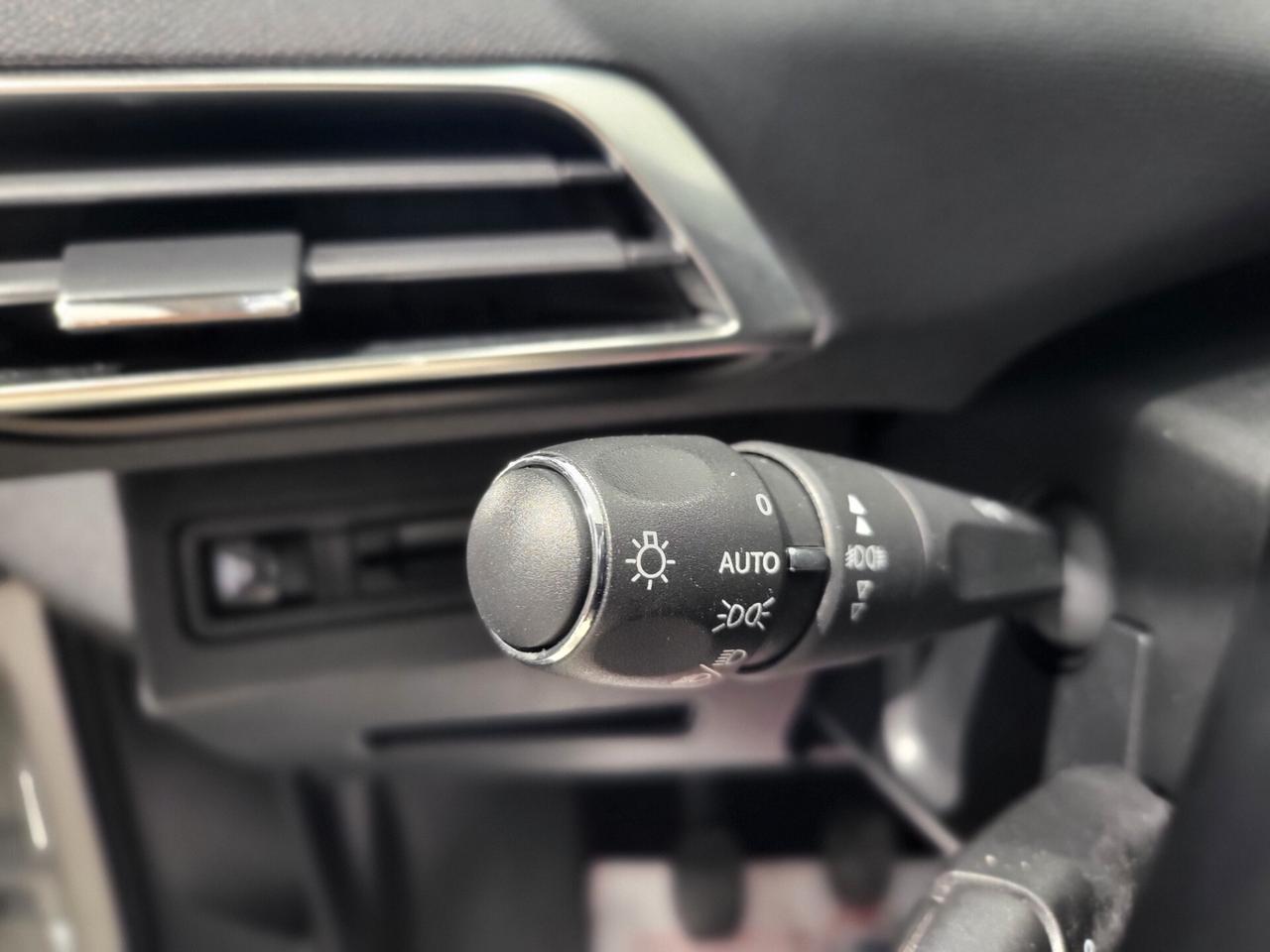 Peugeot 3008 - 2019 1.5 BlueHDi 130 cv Allure