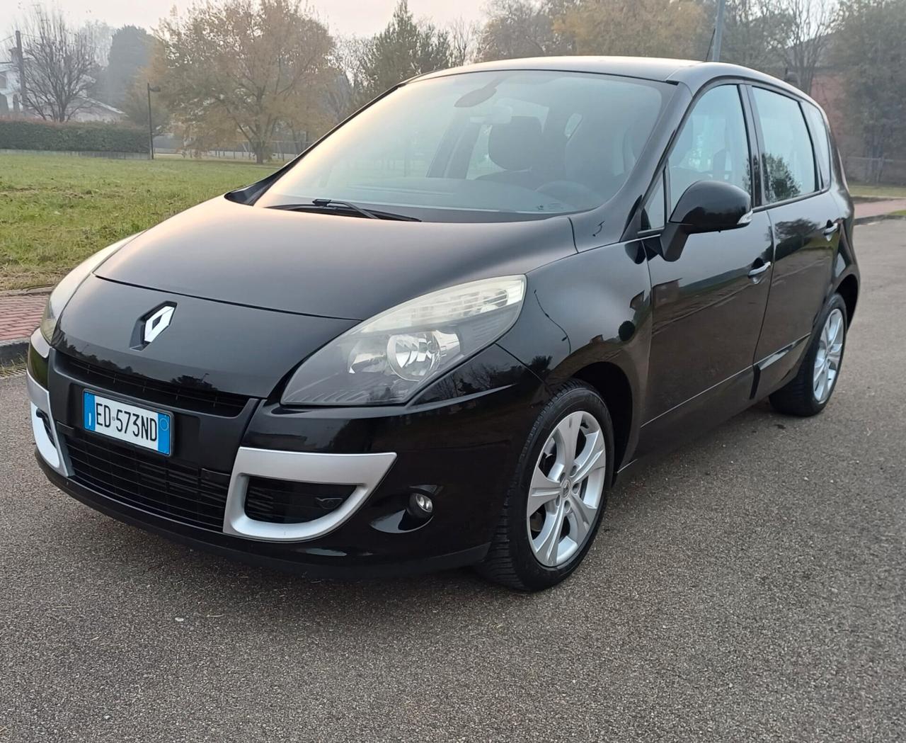 Renault Scenic Scénic 1.5 dCi 110CV Dynamique