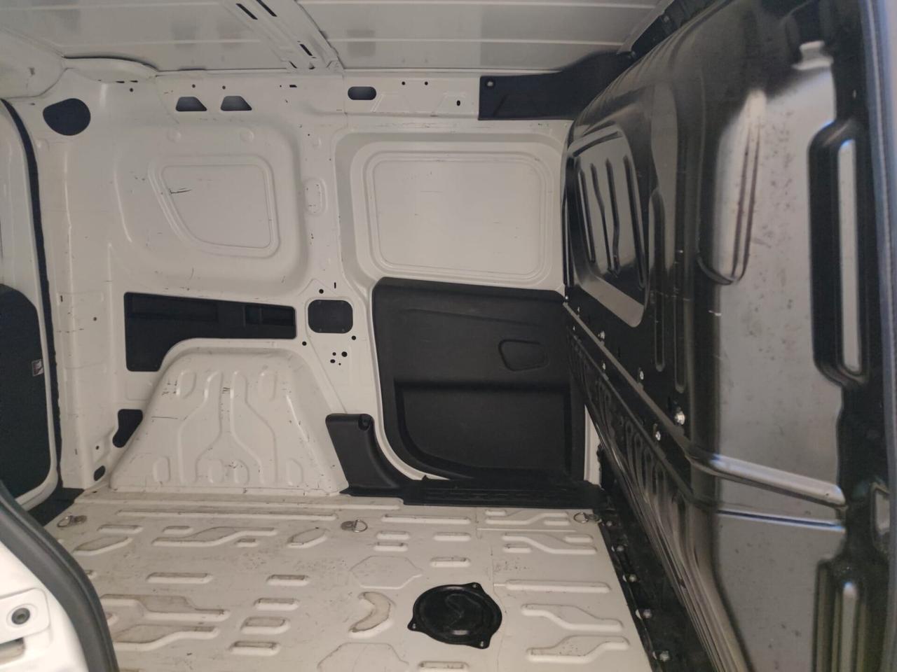 Fiat Doblo' 1.6 mjt Van 2 posti 105 cv