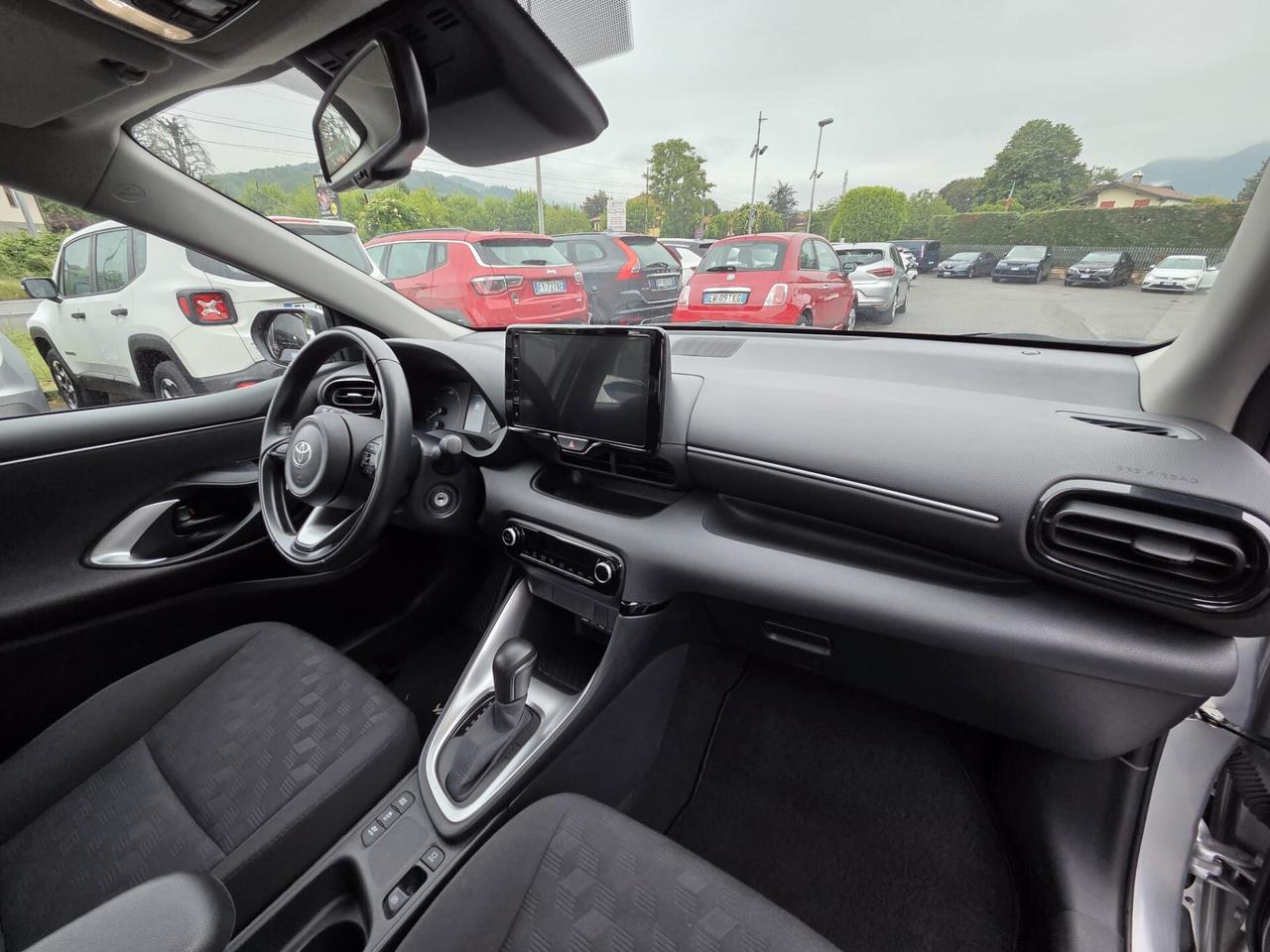 Toyota Yaris 1.5 Hybrid 5 porte Active FULL-HYBRID *NEOPATENTATO*