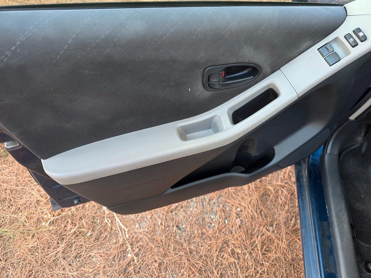 Toyota Yaris 1.0 BENZINA 5 PORTE SOL