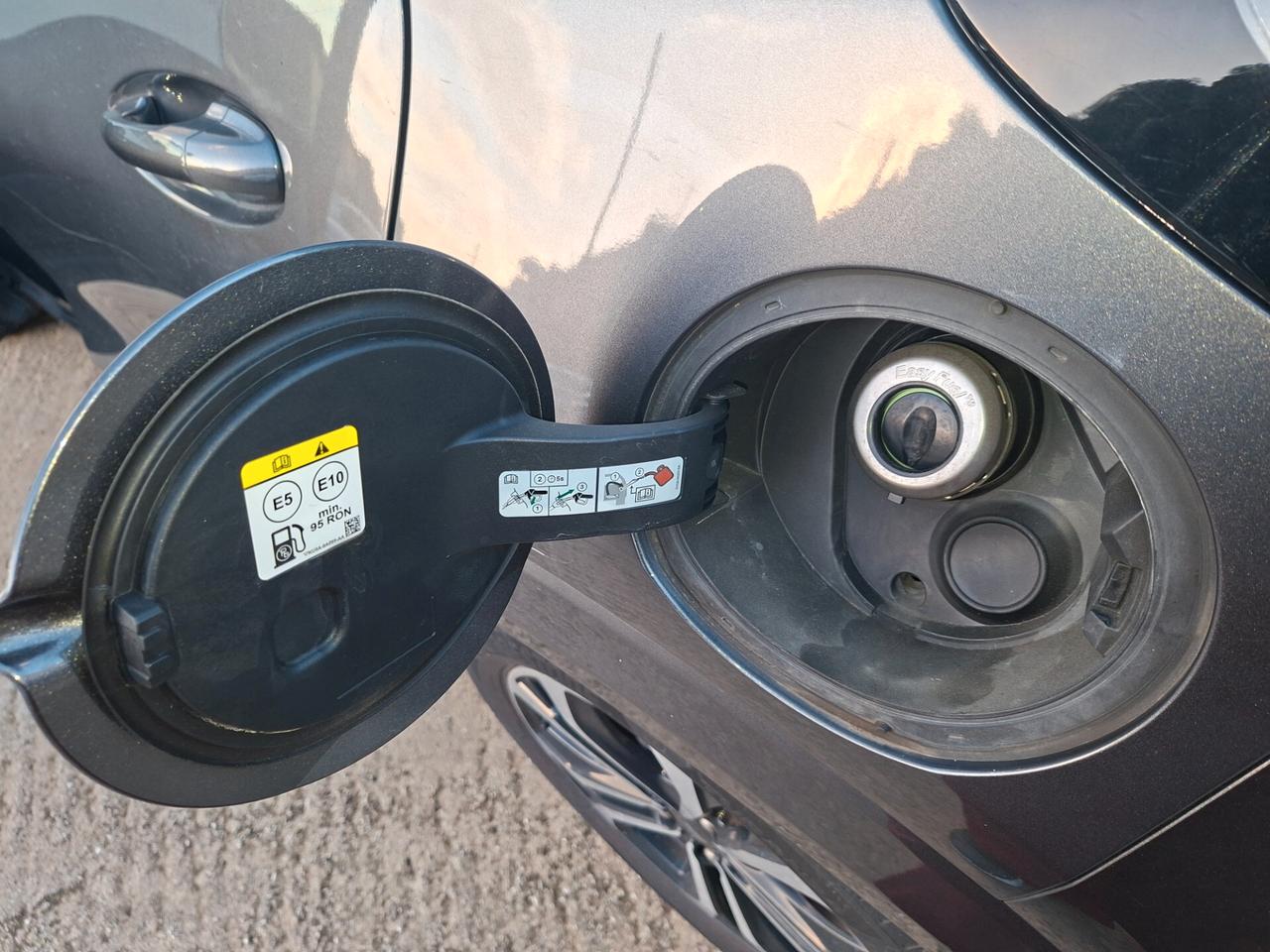 Ford Puma 1.0 EcoBoost Hybrid 125 CV S&S ST-Line X