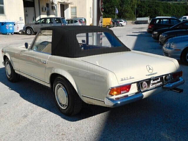 Mercedes sl 230 w113 pagoda da concorso - 1967