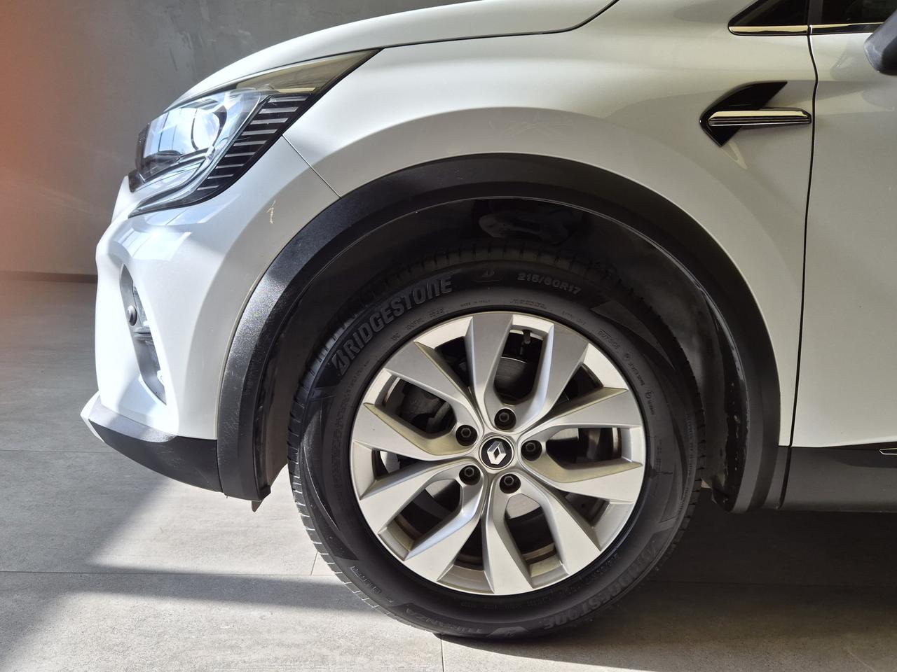 RENAULT Captur II 2019 - Captur 1.6 E-Tech hybrid Intens 145cv auto