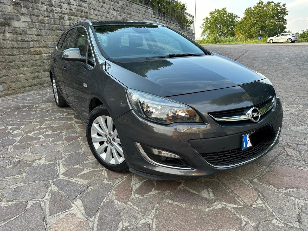 Opel Astra 1.4 Turbo 140CV 4 porte GPL Tech Advance