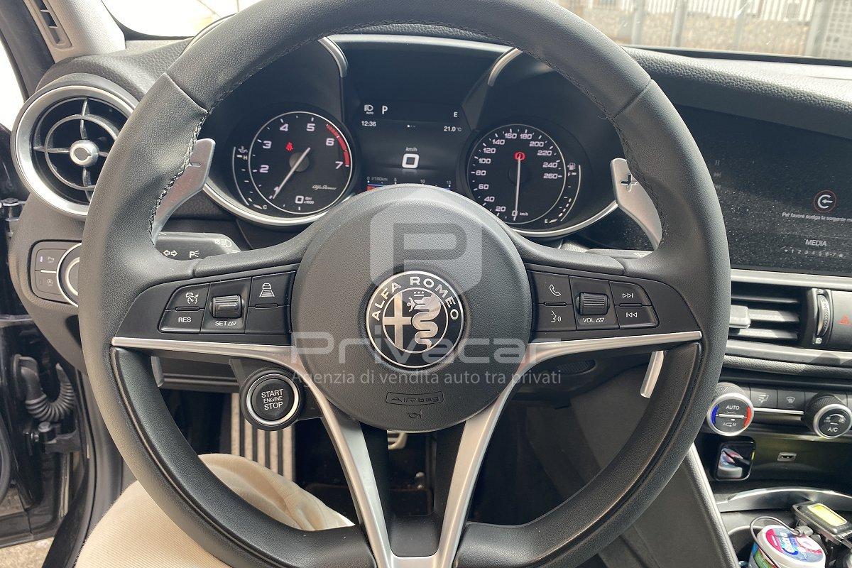 ALFA ROMEO Giulia 2.0 Turbo 200 CV AT8 B-Tech