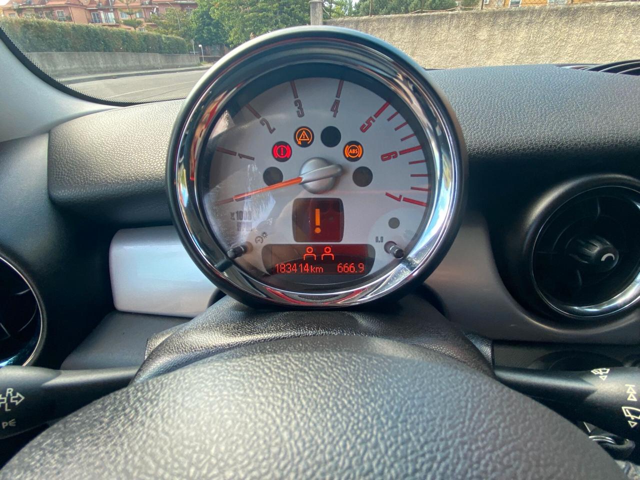 Mini Mini 1.6 16V Cooper D