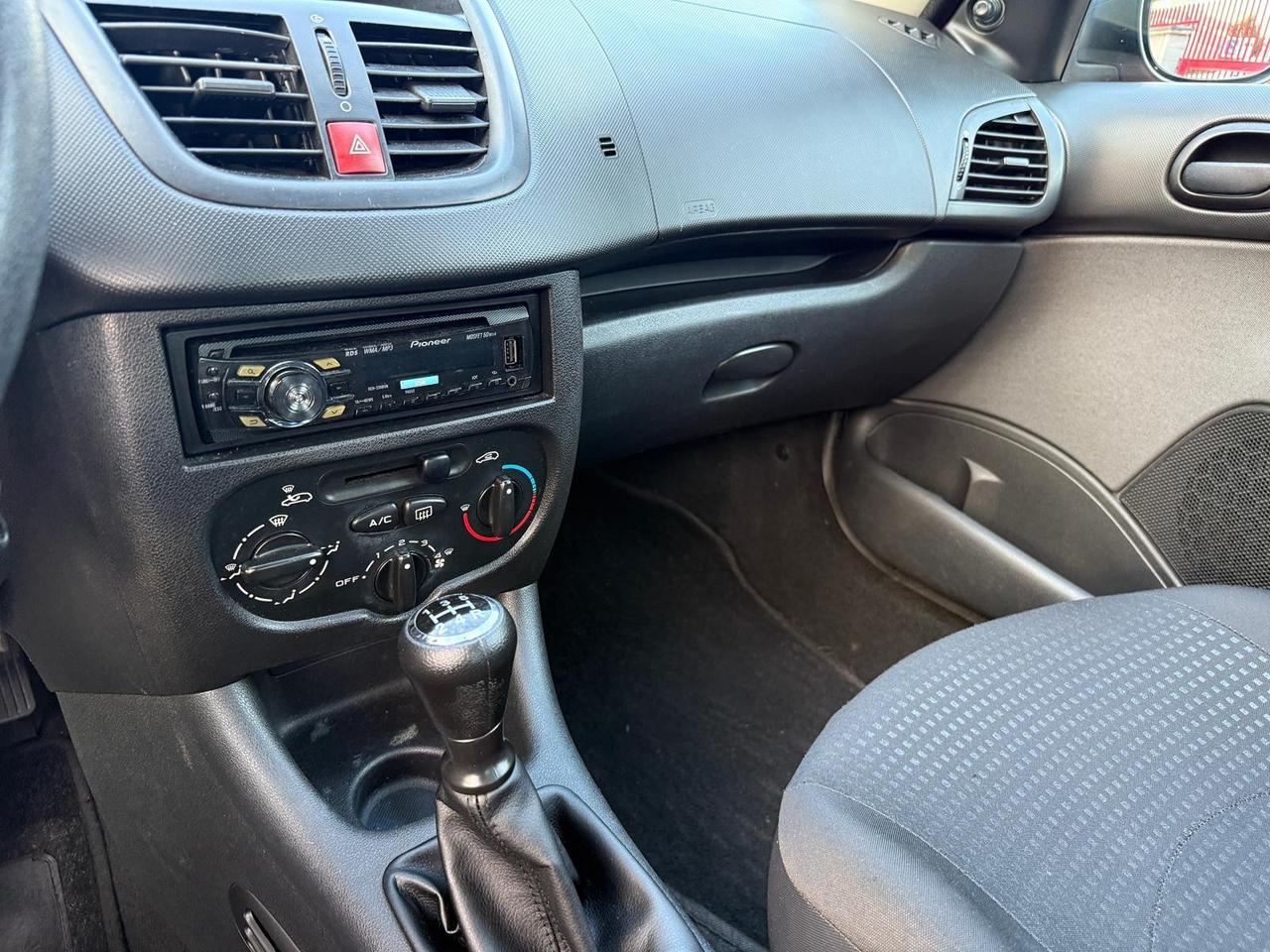 Peugeot 206 Plus 1.1 60CV 3p. Plus