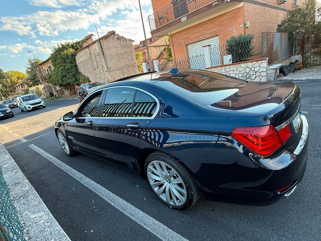 Bmw 740 740d xDrive 306cv - Full opt - Superprezzo - Tutto incluso