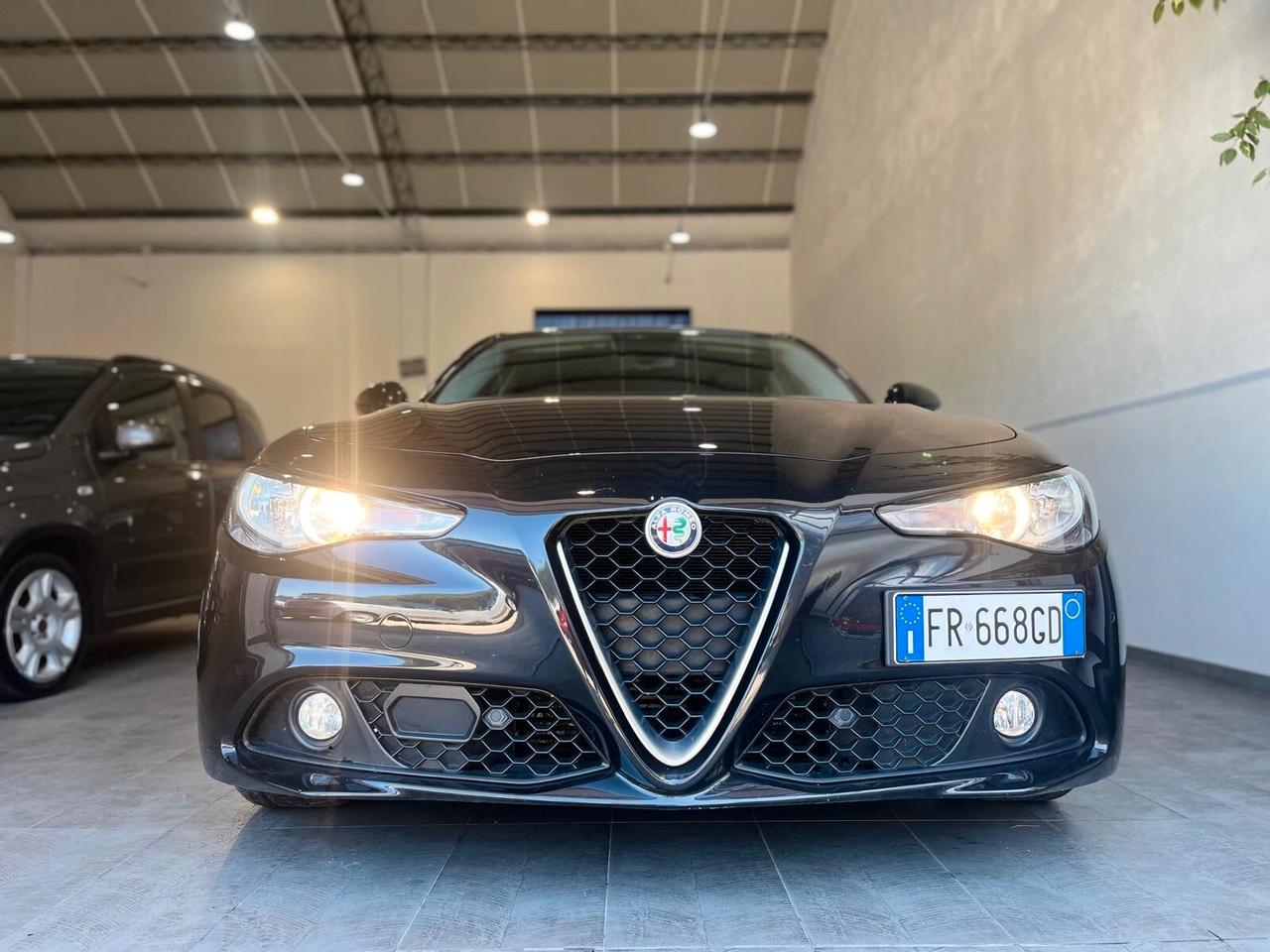 ALFA ROMEO GIULIA 2.2 Turbodiesel 180 CV 87600KM *UNICOPRO*