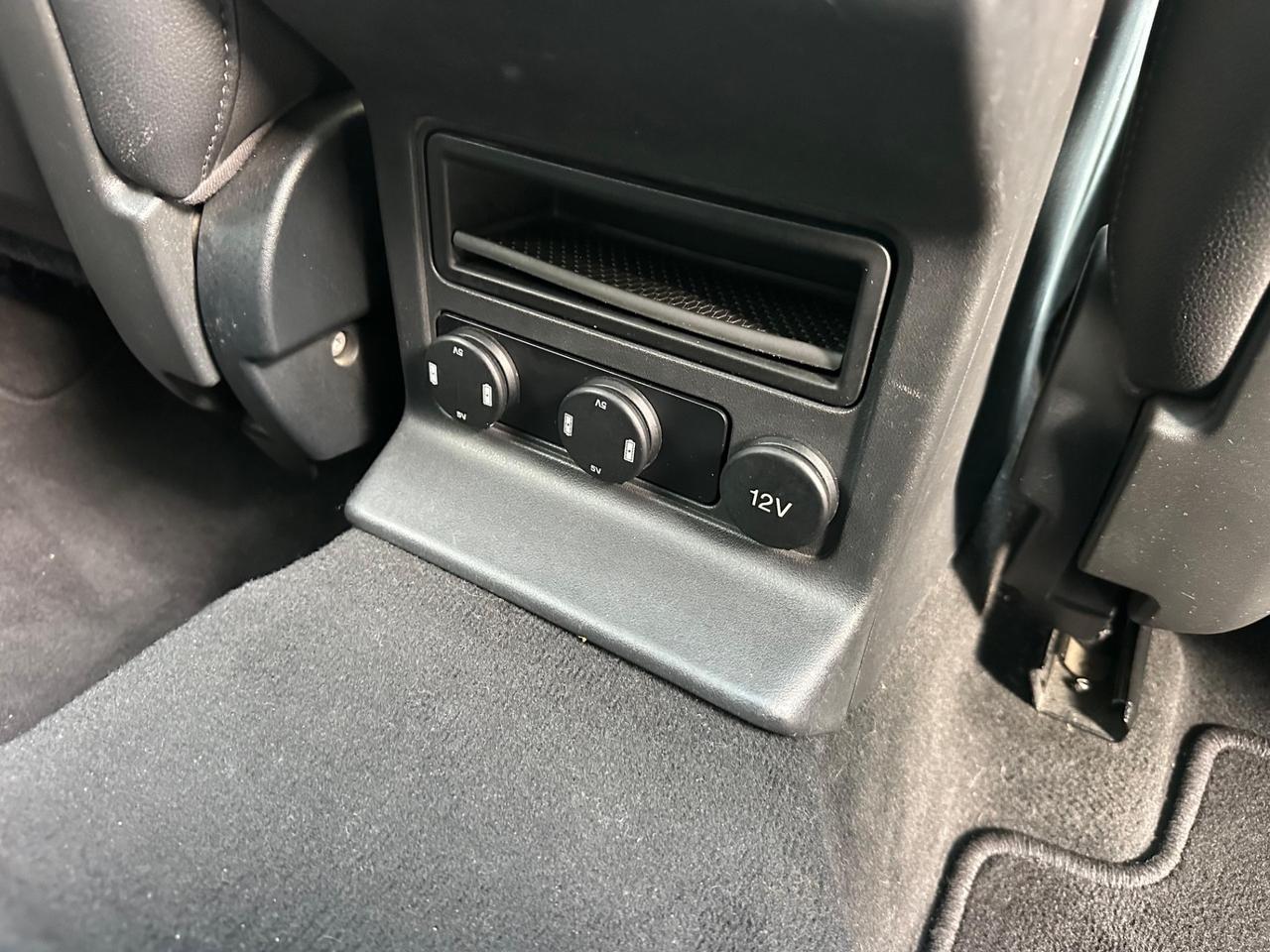 Jaguar F-Pace 2.0 D 180 CV AWD aut. R-Sport