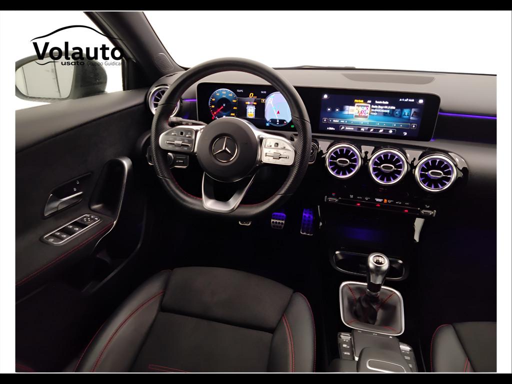 Mercedes-Benz Classe A - W177 2018 - A 180 d Premium
