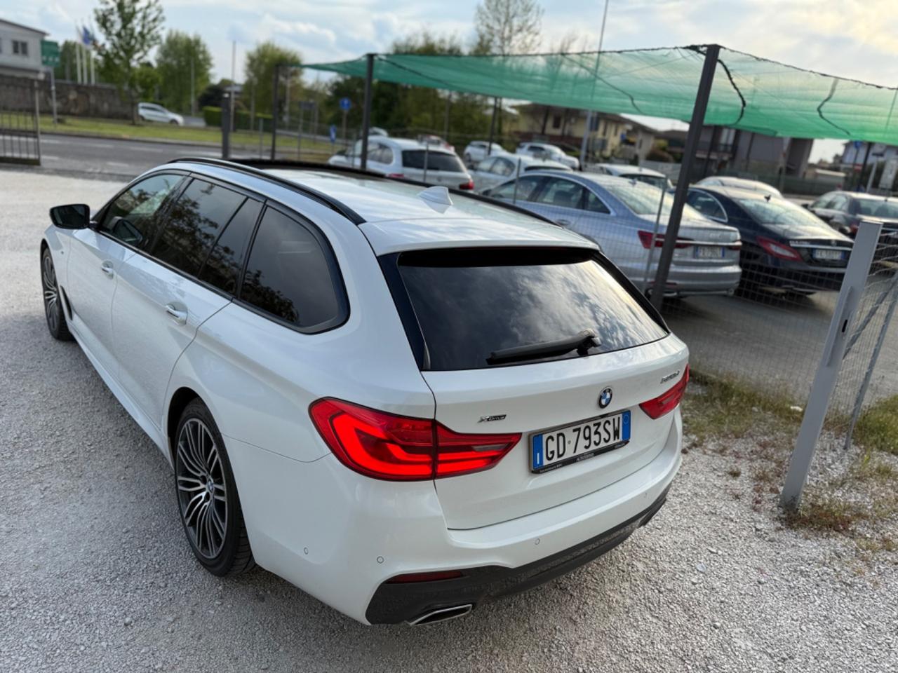 Bmw 520 520d xDrive Touring Msport Full Tetto