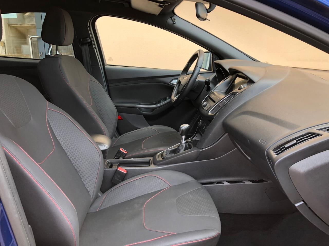 Ford Focus 1.5 TDCi 120 CV Start&Stop SW ST Line