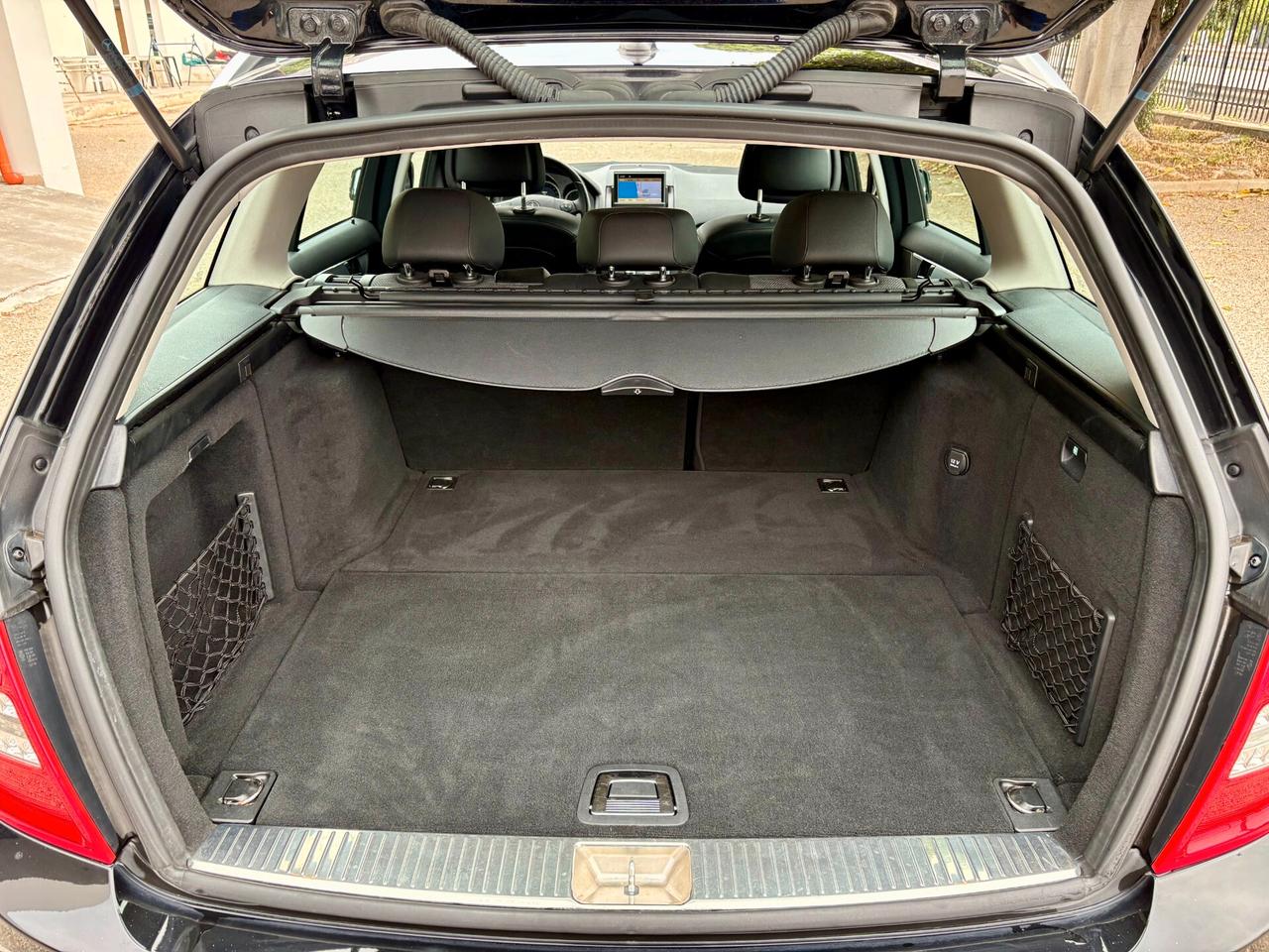 Mercedes-benz C 220 CDI S.W. BlueEFFICIENCY Avantgarde