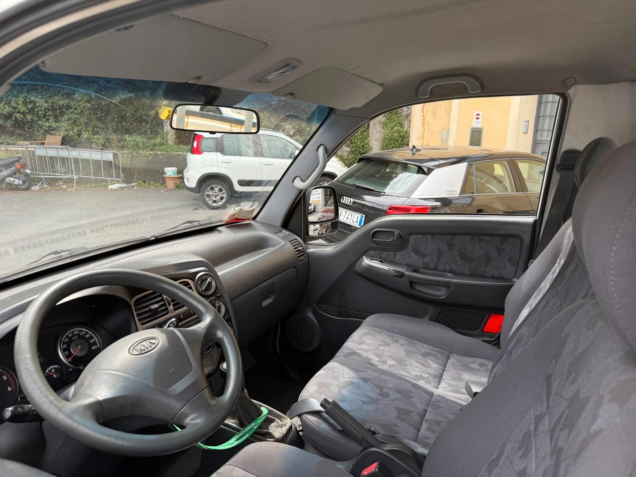 Kia K2500 2.5 TDI Autocarro