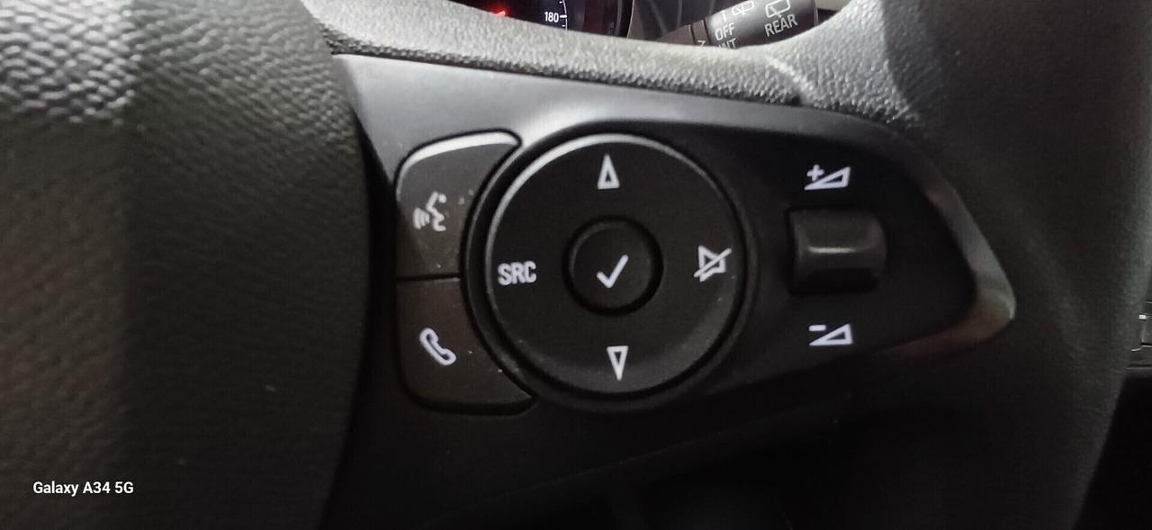 Opel Corsa 1.2 Design & Tech