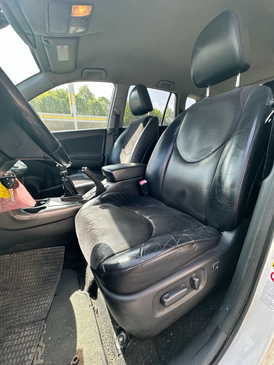 TOYOTA - RAV4 - Crossover 2.2 D-4D 150CV DPF Excl. SOLO COMMERCIANTI