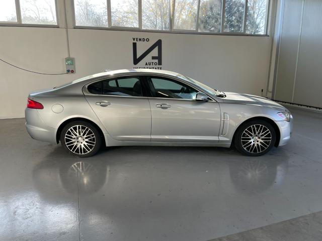 JAGUAR XF 3.0 D V6 240CV LUXURY CAMBIO AUTOMATICO