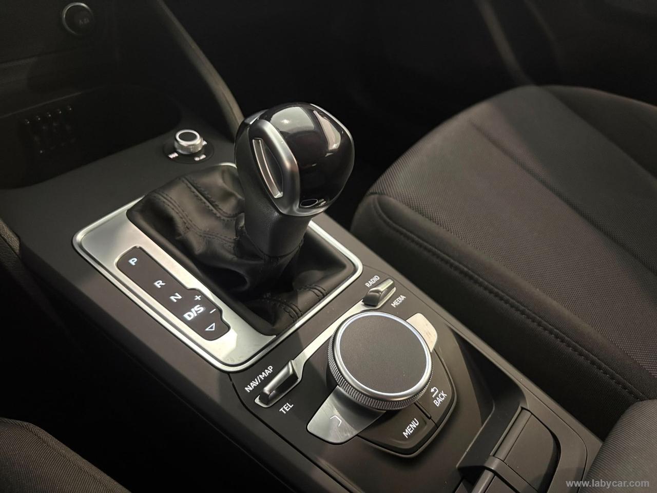 AUDI Q2 2.0 TDI quattro S tronic Business