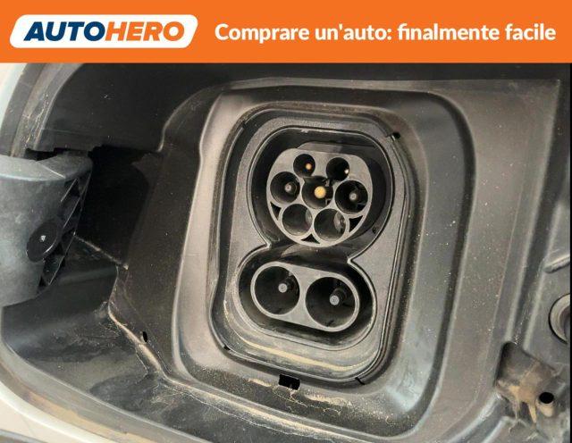 PEUGEOT 2008 motore elettrico 136 CV Allure Pack