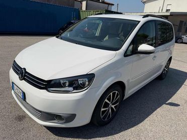 VOLKSWAGEN Touran 7posti 1.6 TDI DSG senza nessun lavoro da fare